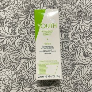 Youth Phytodermato Advanced Formula.